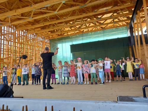 Detský folklórny festival v Lieskovci